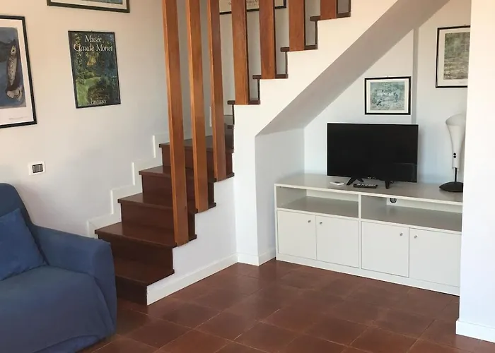 In Liberty Palace From The Early 1900s