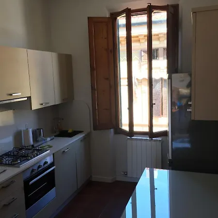 In Liberty Palace From The Early 1900s 비아레지오